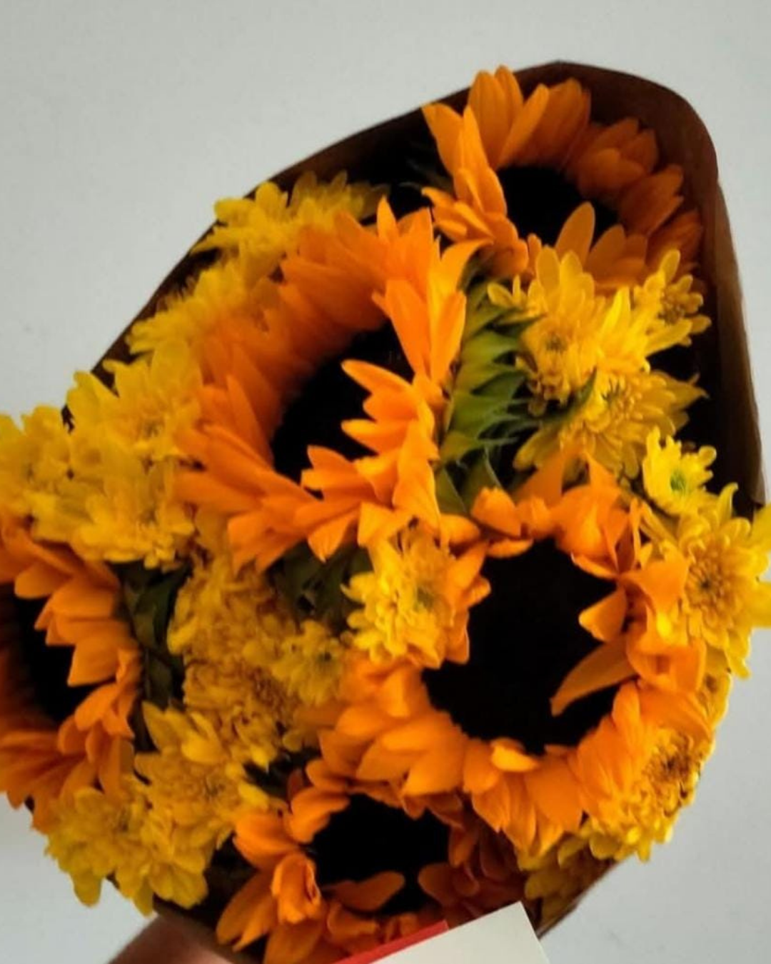 Ramo de Margaritas y Girasoles amarillos